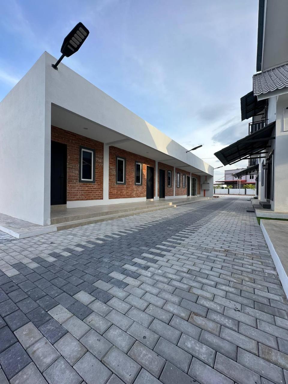 Rosz Homestay Kuala Nerang Exterior foto