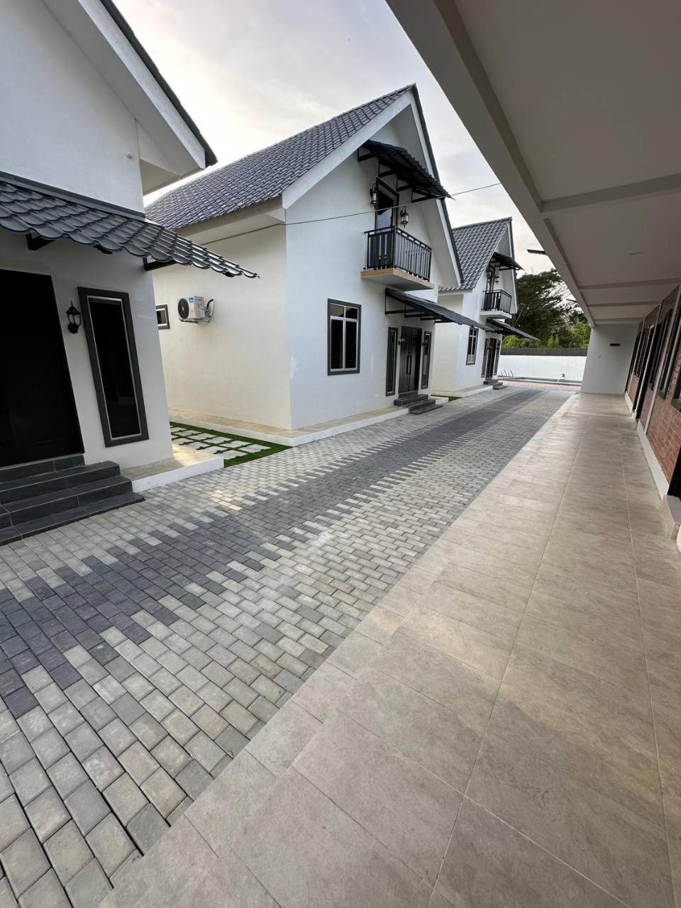 Rosz Homestay Kuala Nerang Exterior foto